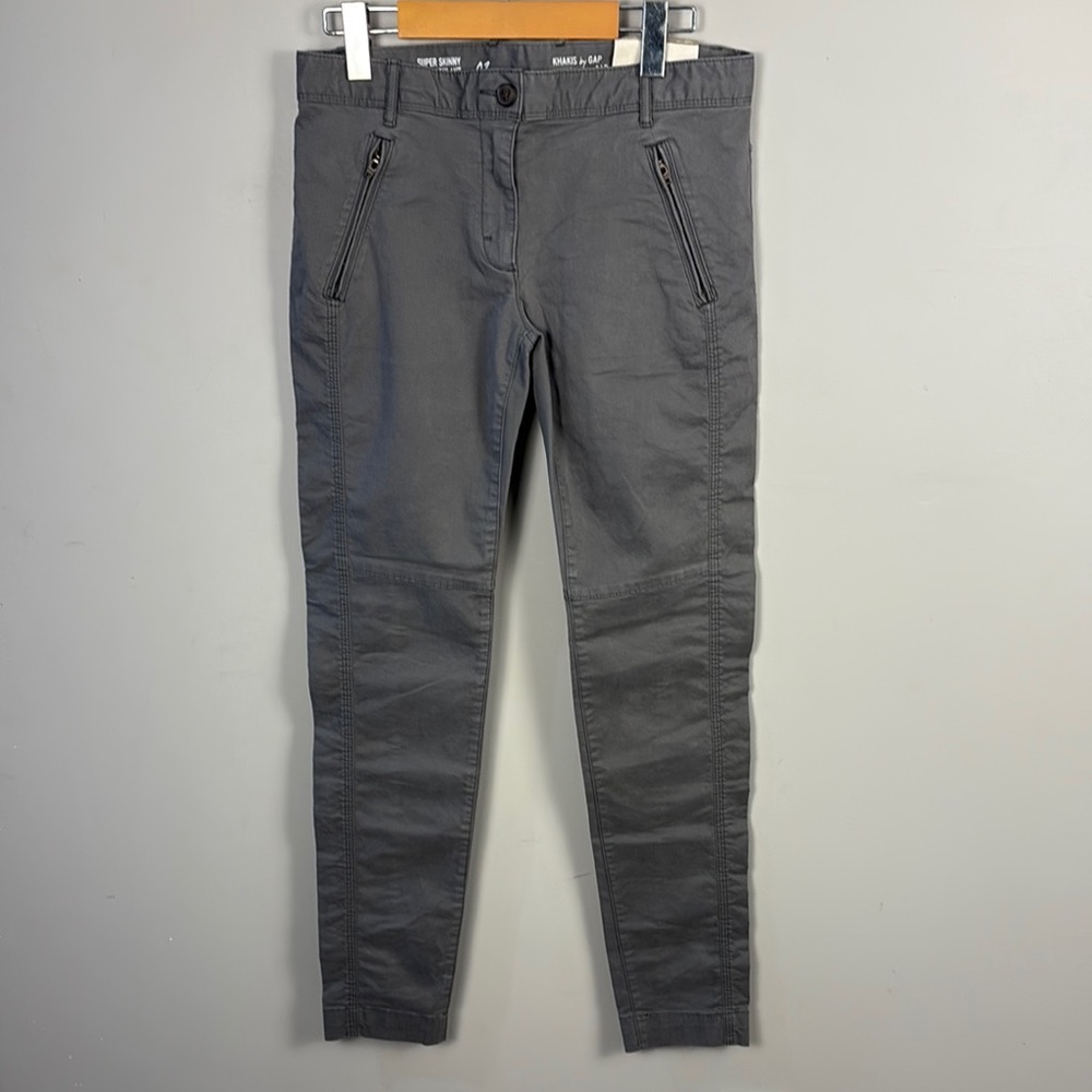 NWT Khakis by Gap Super Skinny Grey Khaki Pant Women's Size 2R Low Waist